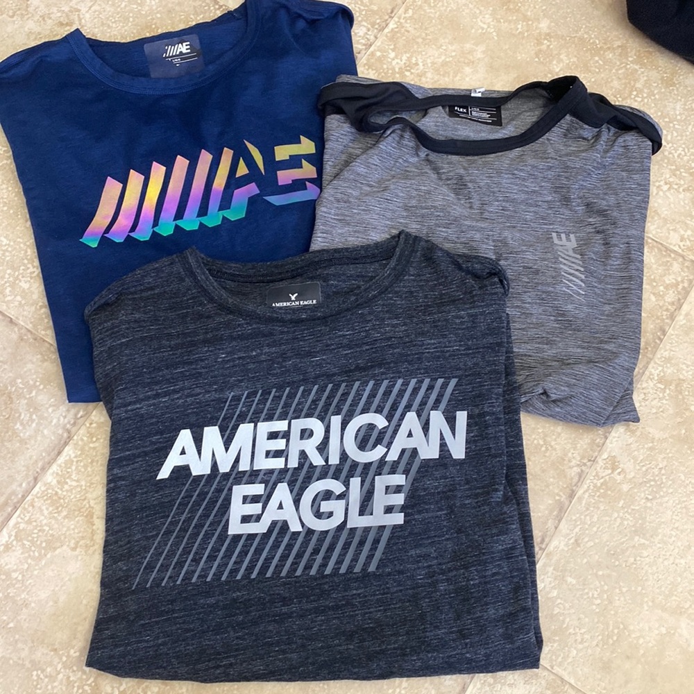 American Eagle Men’s Shirt Bundle